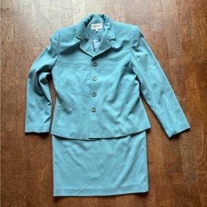 Light blue skirt suit - Braemar Jeremy Scott